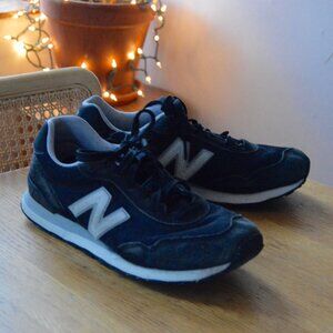 Well Worn Black and White New Balance US Womens Size 9